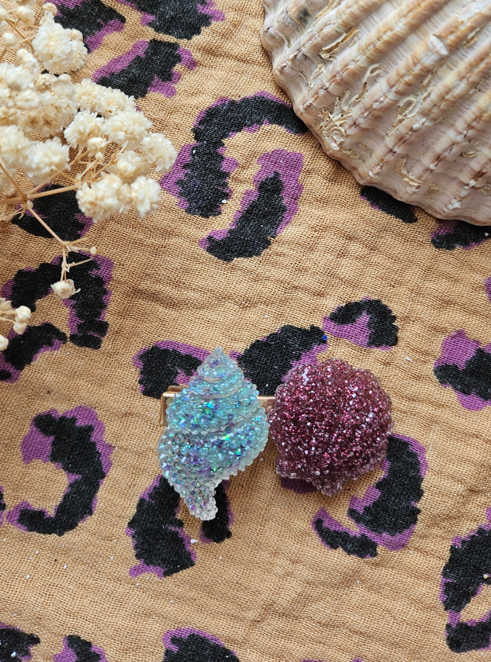 Barrette coquillages givrés