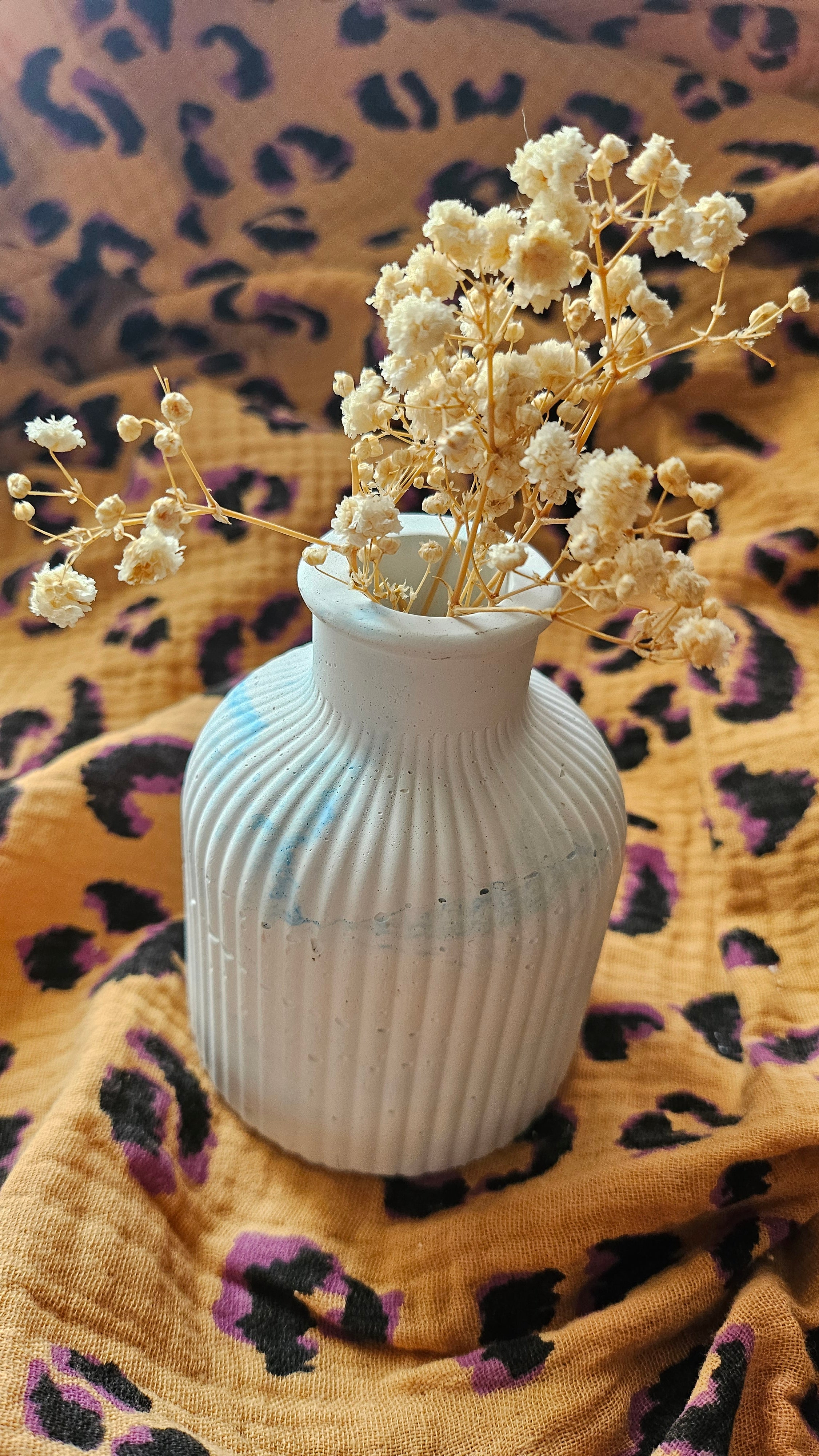 Vase strié